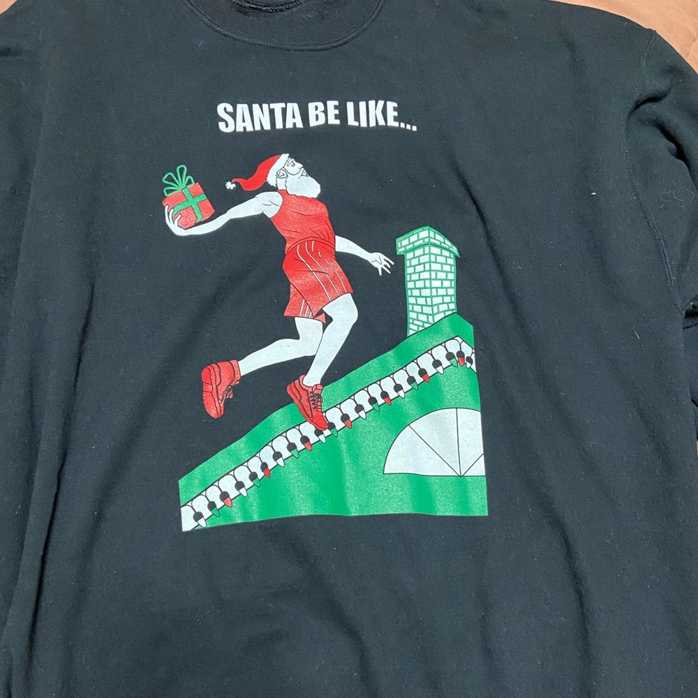 Men’s holiday sweater